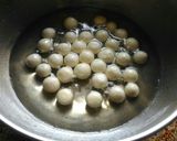 A picture of step 3 of Angoori Rabdi.