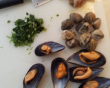 Foto del paso 4 de la receta: Guiso de albóndigas de bacalao