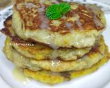 Foto langkah ke 4 dari resep Fluffy Banana Pancake.
