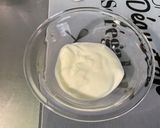 Une image de l'étape 1 de Sauce au yaourt, menthe, citron et ail.