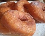 A picture of step 5 of Fluffy doughnuts.