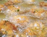 A picture of step 4 of Kahsari dal pakoras.