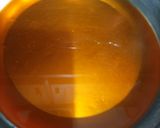 A picture of step 3 of Mango trifle custard.