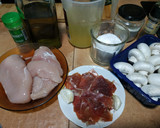 Foto del paso 1 de la receta: Delicias de pollo con champi