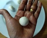 A picture of step 2 of Pahala Rasagola.