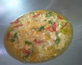 Foto langkah ke 4 dari resep Telur dadar mix tahu & kol.