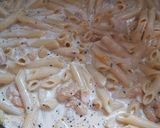 صورة لخطوة 8 من وصفة باستا بالجمبري و الصوص الأبيض