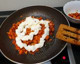 Tejszínes édesburgonya recept fázis 2 fotója