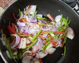 मिक्स वेज मैगी (Mix veg maggi recipe in hindi) रेसिपी चरण 2 फोटो