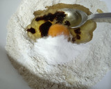 Foto del paso 3 de la receta: Galletón de chocolate y nueces en sartén