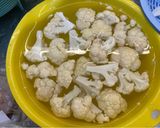 Hình bước làm 1 của món Bông Cải Trắng Ngâm Chua Ngọt