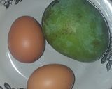 Foto langkah ke 1 dari resep Telur geprek sambal mangga.