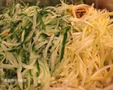 A picture of step 2 of Fresh Vegetable Wide Noodles.