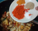 செட்டிநாட்டு இறால் வறுவல் (Chettinadu iraal varuval recipe in tamil) ரெசிபி ஸ்டேப் 3 புகைப்படம்