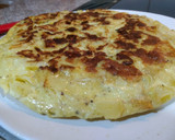 Foto del paso 8 de la receta: Tortilla de patatas con puerro. Sin freír