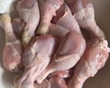 A picture of step 1 of Chicken Legs with Garlic and Herbs.