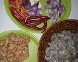 Foto langkah ke 1 dari resep Udang,tempe,pete,masak daun salam.