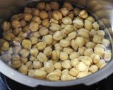 A picture of step 1 of Palak Chole.