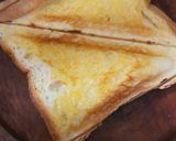 Foto langkah ke 3 dari resep Spread Cheese Toast.