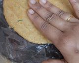 A picture of step 6 of Mix flour vegetable paratha.