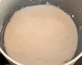 A picture of step 1 of Green Chicken Curry.