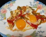 Foto del paso 5 de la receta: Huevos estrellados picantones