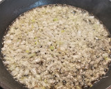 Foto del paso 6 de la receta: Calamar relleno de sus tentáculos, aletas y Cigala