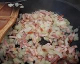 Foto del paso 1 de la receta Espaguetis carbonara y con tomate