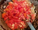 A picture of step 2 of Tomato Onion Chutney.