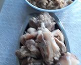 Foto del paso 1 de la receta: Cazuela de mondongo con patitas de cerdo
