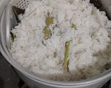 Foto langkah ke 4 dari resep Ketan Serundeng Kelapa.