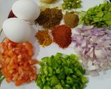 A picture of step 1 of Egg Kothu (Minced) Paratha.