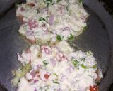 A picture of step 4 of Vegetable Uttapam.