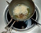 A picture of step 4 of Corn Palak Rava Dhokla.