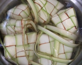 Foto langkah ke 3 dari resep Ketupat metode 5.30.7.