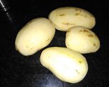 A picture of step 1 of Potato chips.