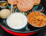 पूरी और आलू चना की सब्ज़ी (Poori and Aloo Chana Sabzi Recipe in Hindi) रेसिपी चरण 6 फोटो