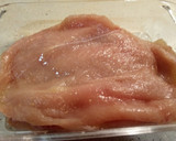 Foto del paso 1 de la receta: Filetes de pollo empanados