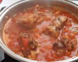 Foto del paso 6 de la receta: Pollo con tomate, al cava