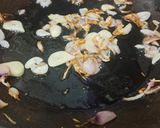 Foto langkah ke 2 dari resep Tumis Sayur Renyah Ebi.
