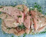Foto del paso 4 de la receta: Pechguitas de pollo grilladas a la provenzal
