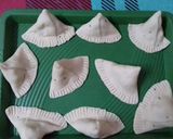A picture of step 3 of Aalu k Samosay in 3 different Shape.