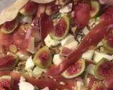 Foto del passaggio 5 della ricetta Galette ai fichi,gorgonzola, prosciutto, noci e mozzarella