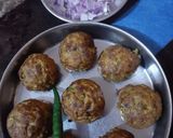 A picture of step 6 of Masala Appe.