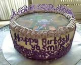 Foto langkah ke 12 dari resep Purple Birthday Cake.