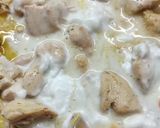 Foto del passaggio 4 della ricetta Bocconcini di pollo al curry con spinacino