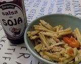 Foto del paso 8 de la receta: Fideos de zanahoria con cherry explotados y pollo al wok