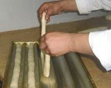 صورة لخطوة 22 من وصفة خبز الباجت الفرنساوي   La baguette