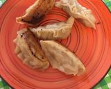 Foto del passaggio 6 della ricetta Ravioli giapponesi GYOZA