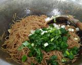 Foto langkah ke 6 dari resep Nasi Uduk Komplit khas Betawi.
